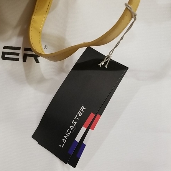 💕LANCASTER PARIS💕 Yellow Leather Shoulder Bag - Picture 9 of 11